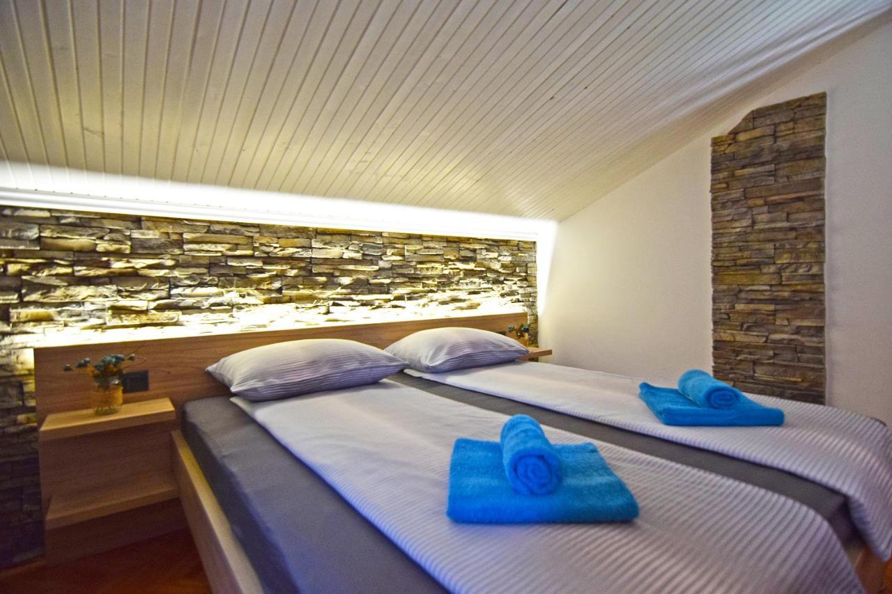 Apartment Leona بولا المظهر الخارجي الصورة