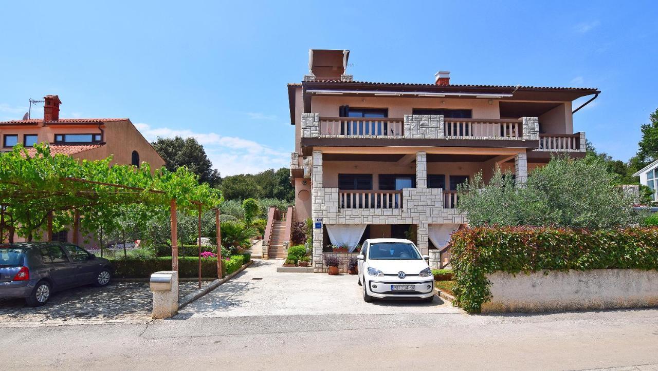 Apartment Leona بولا المظهر الخارجي الصورة