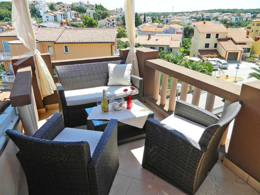 Apartment Leona بولا المظهر الخارجي الصورة